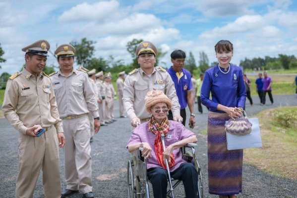 โครงการรับเสด็จพระบรมวงศานุวงศ์หรือผู้แทนพระองค์
สมเด็จพระเทพรัตนราชสุดาฯ สยามบรมราชกุมารี วันพุธที่ ๒๔ พฤษภาคม ๒๕๖๐ ณ หนองจระเข้เผือก หมู่ที่ ๘ ตำบลหนองโดน อำเภอลำปลายมาศ จังหวัดบุรีรัมย์
999arch คาสิโนออนไลน์ เครดิตฟรี