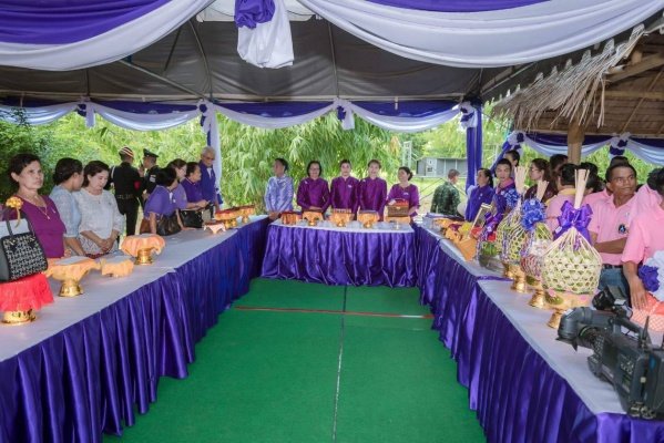 โครงการรับเสด็จพระบรมวงศานุวงศ์หรือผู้แทนพระองค์
สมเด็จพระเทพรัตนราชสุดาฯ สยามบรมราชกุมารี วันพุธที่ ๒๔ พฤษภาคม ๒๕๖๐ ณ หนองจระเข้เผือก หมู่ที่ ๘ ตำบลหนองโดน อำเภอลำปลายมาศ จังหวัดบุรีรัมย์
999arch คาสิโนออนไลน์ เครดิตฟรี