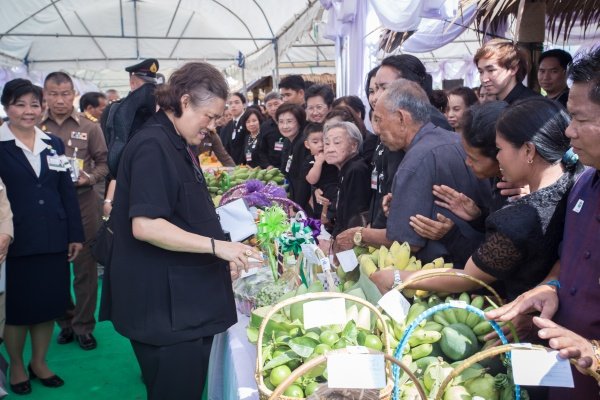 สมเด็จพระเทพรัตนราชสุดาฯ สยามบรมราชกุมารี เสด็จ ณ หนองจระเข้เผือกและอ่างเก็บน้ำทุ่งใหญ่ ตำบลหนองโดน อำเภอลำปลายมาศ จังหวัดบุรีรัมย์ ในวันพุธที่ ๒๔ พฤษภาคม ๒๔ พฤษภาคม ๒๕๖๐
สล็อต เครดิตฟรี ไทยคาสิโนออนไลน์ thaibet55