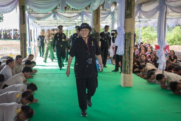 สมเด็จพระเทพรัตนราชสุดาฯ สยามบรมราชกุมารี เสด็จ ณ หนองจระเข้เผือกและอ่างเก็บน้ำทุ่งใหญ่ ตำบลหนองโดน อำเภอลำปลายมาศ จังหวัดบุรีรัมย์ ในวันพุธที่ ๒๔ พฤษภาคม ๒๔ พฤษภาคม ๒๕๖๐
สล็อต เครดิตฟรี ไทยคาสิโนออนไลน์ thaibet55