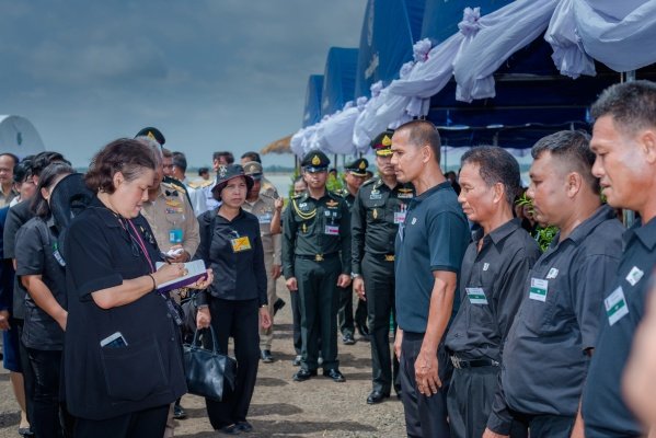 สมเด็จพระเทพรัตนราชสุดาฯ สยามบรมราชกุมารี เสด็จ ณ หนองจระเข้เผือกและอ่างเก็บน้ำทุ่งใหญ่ ตำบลหนองโดน อำเภอลำปลายมาศ จังหวัดบุรีรัมย์ ในวันพุธที่ ๒๔ พฤษภาคม ๒๔ พฤษภาคม ๒๕๖๐
สล็อต เครดิตฟรี ไทยคาสิโนออนไลน์ thaibet55