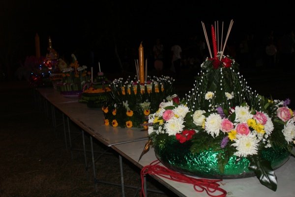 งานประเพณีลอยกระทงประจำปี ๒๕๕๖