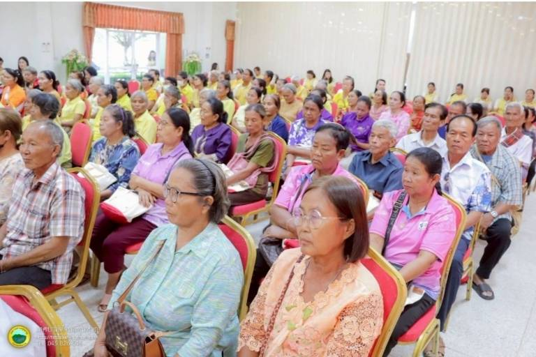  องค์การบริหารส่วนตำบลหนอง โดยกองสวัสดิการสังคม ได้จัดทำโครงการพัฒนาคุณภาพชีวิตผู้สูงอายุ ประจำปีงบประมาณ 2568  เมื่อวันที่ 25 เมษายน 2568 ณ เทศบาลตำบลขุนหาญ อำเภอขุนหาญ จังหวัดศรีสะเกษ โดยมีวัตถุประสงค์เพื่อเป็นการฟื้นฟูสุขภาพ ช่วยยืดเหยียดกล้ามเนื้อ ลดอาการปวดเมื่อยกล้ามเนื้อในผู้สูงอายุ กล้ามเนื้อของร่างกายมีความยืดหยุ่น ลดความตึงตัว ทำให้ร่างกายมีความผ่อนคลาย เพิ่มความแข็งแรง  ทำให้การเคลื่อนไหวของร่างกายดีขึ้น