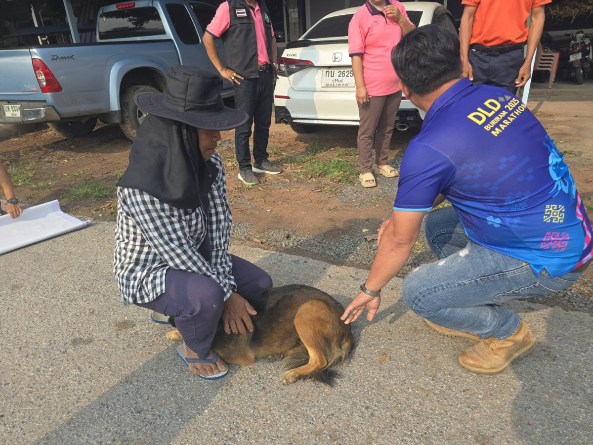 องค์การบริหารส่วนตำบลหนองโดน โดยแผนงานสาธารณสุข  จัดโครงการสัตว์ปลอดโรค คนปลอดภัยจากโรคพิษสุนัขบ้าตามพระปณิธานศาสตราจารย์ ดร.สมเด็จพระเจ้าน้องนางเธอ เจ้าฟ้าจุฬาภรณวลัยลักษณ์ อัคราชกุมารีกรมพระศรีสวางควัฒน วรขัตติยราชนารี